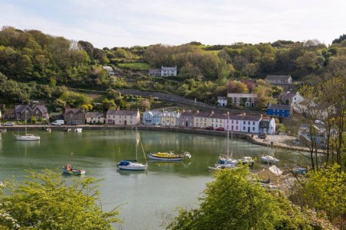 The seaside town with wild coves, seals, folk music and a pastel-fronted harbour