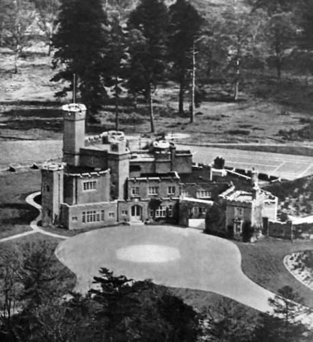 What to Know About Fort Belvedere, Prince William and Kate Middleton's Rumored New Home