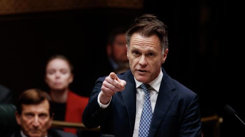 Fresh move in divisive Harbour Bridge march