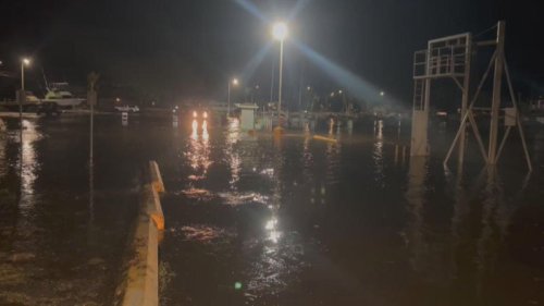 Tsunami wave floods Haleiwa Boat Harbor on Oahu&rsquo;s North Shore