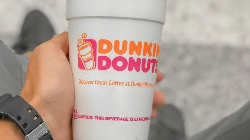 Top 10+ Worst Drinks At Dunkin' Donuts &amp; 10 To Buy Instead
