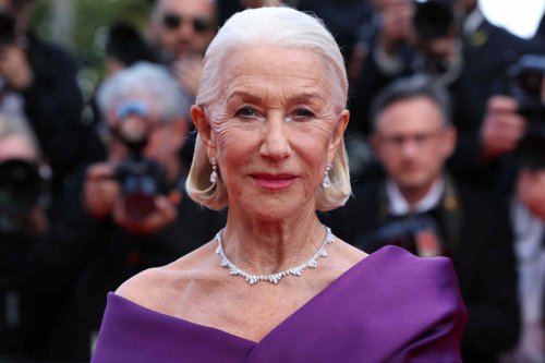 Helen Mirren Shines in a 14-Carat Diamond Necklace Set With 36 Pearls on the Red Carpet