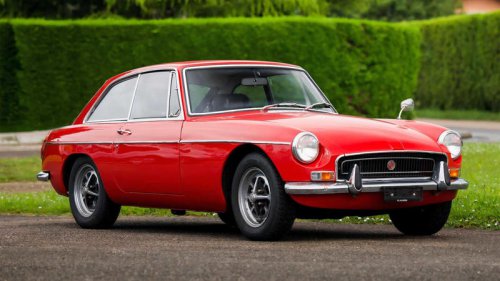             1965 MG MGB GT        ,             Volvo Amazon (122S)        ,             Chevrolet Corvair Monza        ,             Sunbeam Alpine Series V        ,             Peugeot 404        ,             Ford Falcon        ,             Opel Kadett B Coupe        ,             Datsun 1600/510 (Bluebird)        ,             Fiat 850        ,             Lancia Fulvia Berlina        , Top 10+ Gorgeous Classic Cars From The '60s That Are Now Dirt Cheap