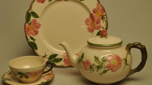 Grandma&rsquo;s China Might Be Worth More Than You Think