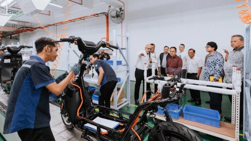 SoloEra Solo 1C electric motorcycle attracts over 6,000 customers, production is underway