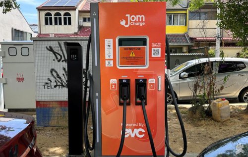 JomCharge Nasi Lemak Burung Hantu TTDI: Get 50% off EV charging fee and free meal
