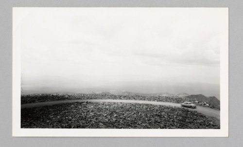 &lsquo;In Search of America: Photography and the Road Trip&rsquo; Review: Moving Images