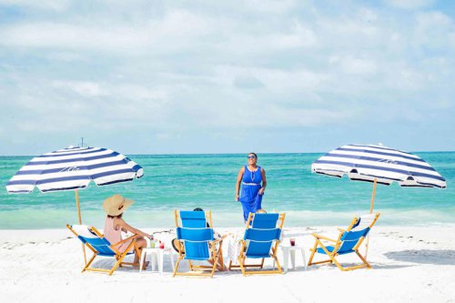 This Town On Florida's Scenic Suncoast Has Some Of The Bluest Water You'll Ever See