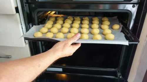 Top 10+ things your oven does better than your air fryer