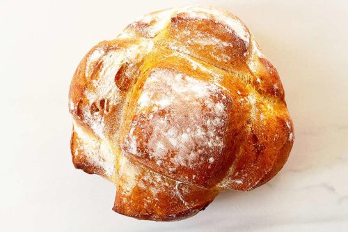 The Polish Way To Enjoy a Loaf of Bread (It&rsquo;s So Much Better)