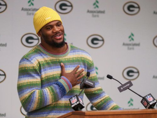 Doritos, Connect Four, breath strips: Packers' Micah Parsons comes clean on 10 essential things he can't live without
