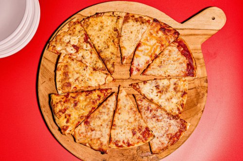What&rsquo;s the best frozen pizza brand? Our taste test found a clear winner.
