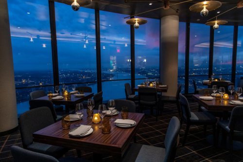 Highlands Detroit restaurant at RenCen to stay open until spring 2027