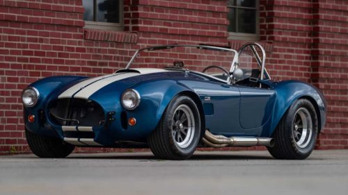 Top 10+ cars that would be completely illegal to build today
