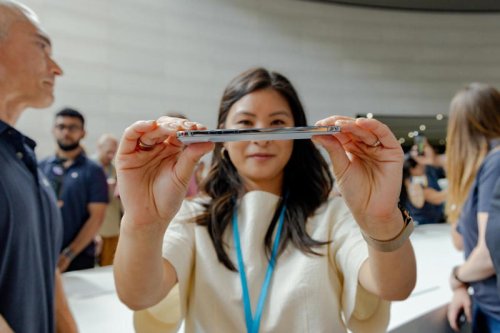 iPhone Air First Look: Is Thin Worth the Sacrifice?