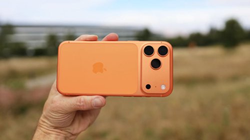I tried the iPhone 17 Pro Max, and the differences are what might make you want it