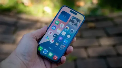 Apple iPhone 17 vs. iPhone 16: The Choice Is Clear