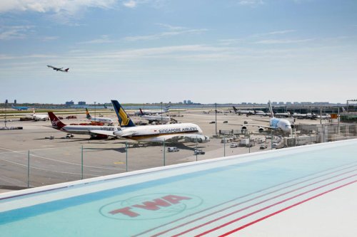 Inside the Joyfully Geeky World of Plane Spotting