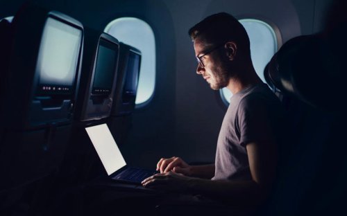 Our device addiction could be putting travellers&rsquo; lives at risk
