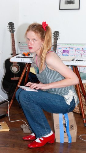 Meet Audrey Hobert: Gracie Abrams&rsquo; Best Friend And Collaborator Announces Her Australian Tour