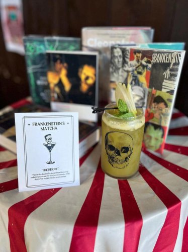 Cocktails in a &lsquo;blood' bag and other Halloween events at 16+ Pierce County spots