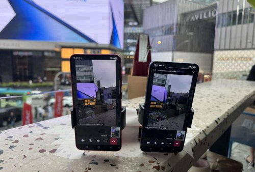 Yes showcases advantages of 5G Advanced Network Slicing in a congested situation in KL