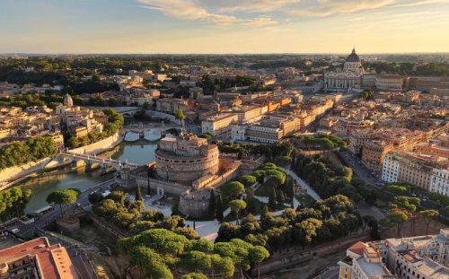 After 2 big breakups, I sold my stuff and moved to Rome. It didn't fix my problems, but I found a new version of myself.