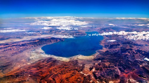 Nevada's 'Brilliant Blue Gem' Is A Lake Hidden In The Desert With World-Class Fishing And Proximity To Reno