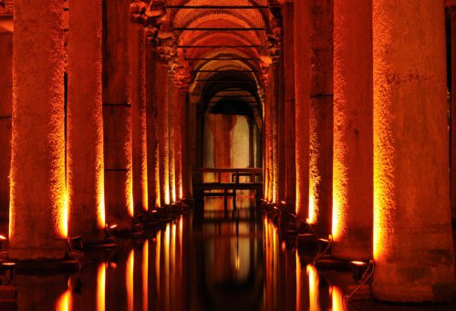 Basilica Cistern, อิสตันบูล, ตุรกี, บิกเบน, ลอนดอน, อังกฤษ, ชลาคาร Adalaj, อินเดีย, ปอร์โตเวเนเร, อิตาลี, อุทยาน Rodrigues Alves, บราซิล, Rani ki Vav, อินเดีย, วัดอรุณ, ไทย, ประตูชัยถนนออกัสตา, โปรตุเกส, ทัชมาฮาล, อินเดีย, ป้อมแดง, อินเดีย, น้ำพุเทรวี, อิตาลี, ติวานากู, โบลิเวีย, สเบตลา, ตูนิเซีย, ป้อมจิตตอร์, อินเดีย, สวนจีน สิงคโปร์, เปตรา จอร์แดน, ซุ้มประตูคอนสแตนติน, อิตาลี, Yaxchil&aacute;n, เม็กซิโก, โรงอาบน้ำคาราคัลลา, อิตาลี, San Miguel de Allende, เม็กซิโก, วิหารโอลิมเปียนซูส กรุงเอเธนส์ ประเทศกรีซ, ถ้ำฟราซาสซี ประเทศอิตาลี, สุสานซิลลูสตานี ประเทศเปรู, สำนักแห่งเอเธนส์ ประเทศกรีซ, ลาซซาเรตโตแห่งอันโคนา ประเทศอิตาลี, วิหารเอเรคธีออน กรีซ, อนุสรณ์สถานแห่งชาติเดวิลโพสต์ไพล์ แคลิฟอร์เนีย, สุสานหลวง เปตรา จอร์แดน, ตูลุม, เม็กซิโก, แบมบะระ, อังกฤษ, บูดาเปสต์, ฮังการี, ป้อมอาเมร์, อินเดีย, มาชูปิกชู, เปรู, ตอสสาเดอมาร์, สเปน, สวน Gonaitei, ญี่ปุ่น, วิคโลว์, ไอร์แลนด์, ปาเลงเก, เม็กซิโก, Bethesda Terrace, นิวยอร์ก, สหรัฐฯ, โบสถ์ซานปิเอโตร, อิตาลี, สวนชา, มณฑลฉางซิง, จีน, มัสยิด Tin Mal, โมร็อกโก, ป่าสงวนแห่งชาติ Uinta-Wasatch-Cache, ยูทาห์, สหรัฐอเมริกา, ไดโกจิ, เกียวโต, ญี่ปุ่น, แอริโซนา, สหรัฐอเมริกา, อุทยานประวัติศาสตร์แห่งรัฐ Ward Charcoal Ovens ใกล้อีลี, เนวาดา, Vallone dei Mulini, อิตาลี, อุทยานแห่งรัฐสมิธ ร็อค, ออริกอน, สหรัฐอเมริกา, San Juan de Gaztelugatxe, สเปน, ป้อมรายครห์, อินเดีย, หอสังเกตการณ์ทะเลทรายแกรนด์แคนยอน, แอริโซนา, สหรัฐฯ, พระราชวังอิมพีเรียล, ญี่ปุ่น, ซากปราสาทเพนนาร์ด, สหราชอาณาจักร, ปราสาทอิวะคุนิ, ญี่ปุ่น, จังหวัดนางาโนะ, ญี่ปุ่น, วิหารพาร์เธนอน, กรีซ, ปราสาท Classiebawn, ไอร์แลนด์, เชฟชาอูน, โมร็อกโก, สวนชินจูกุ เกียวเอ็น, ญี่ปุ่น, ลักซอร์, อียิปต์, สะพานโบราณจั่วอิง, จีน, ปราสาท Torrechiara, อิตาลี, สวนราชพฤกษ์, ไทย, กำแพงเมืองจีน, ซากปรักหักพังจัตุรัสโรมัน, อิตาลี, ป้อม Lovrijenac, โครเอเชีย, กังหันลมพิทสโตน, บักกิงแฮมเชอร์, คาซามิลา, สเปน, ซากปรักหักพังของชาวมายันในซูนานตูนิช, เบลีซ, กัสเตลโนด์ ลา ชาแปล, ฝรั่งเศส, ปราสาทเบร์ลังกา เด ดูเอโร, สเปน, วิหารลักซอร์, อียิปต์, ประตูราชสีห์, ตุรกี, Trethevy Quoit, คอร์นวอลล์, Tinghir, โมร็อกโก, ปราสาทวอลซิน, เบลเยียม, ปาลาซโซ เวคคิโอ, อิตาลี, วิหารแห่งโพไซดอน, กรีซ, ไรน์แลนด์-พาลาทิเนต, เยอรมนี, แคนยอนเดอเชลลี, แอริโซนา, สหรัฐอเมริกา, นิวยอร์ก ซิตี้, จังหวัดคาโย, เบลีซ, ทิกัล, เอลเปเตง, กัวเตมาลา, สถานที่สำคัญที่น่าจดจำทั่วโลก