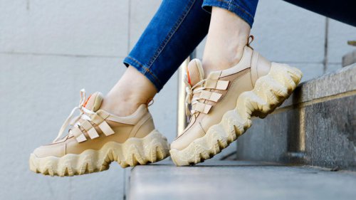 Top 20+ Outdated Shoe Trends That Seem Ridiculous Now