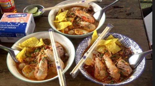 ก๋วยเตี๋ยวต้มยำทะเล &ldquo;คูเมืองแคมป์&rdquo; สดจากมหาชัย เริ่ม 60 บาท