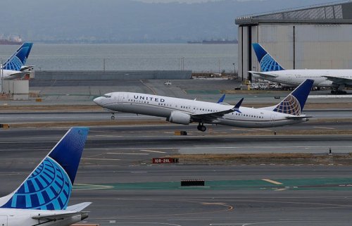 United Airlines exec on flight reductions amid shutdown, what passengers should know
