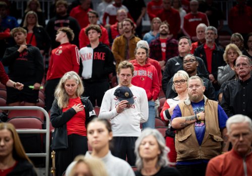 Louisville Cardinals give city something to rally around following UPS plane crash