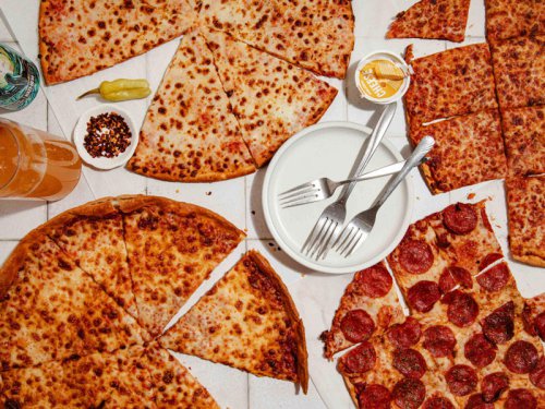 I tried 4 fast food thin-crust pizzas, and there was one clear winner