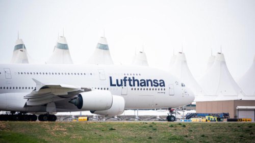World&rsquo;s largest passenger aircraft to return to DIA with flights in 2026