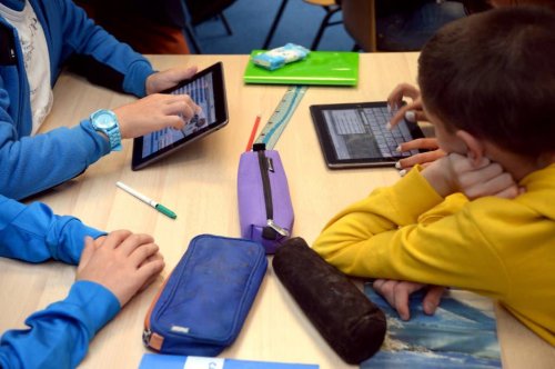 Inside the 'Gen Alpha accent': Why iPad kids sound like that, explained