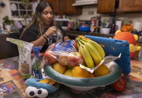 As shutdown stalls food aid, Triangle families are scrambling for help