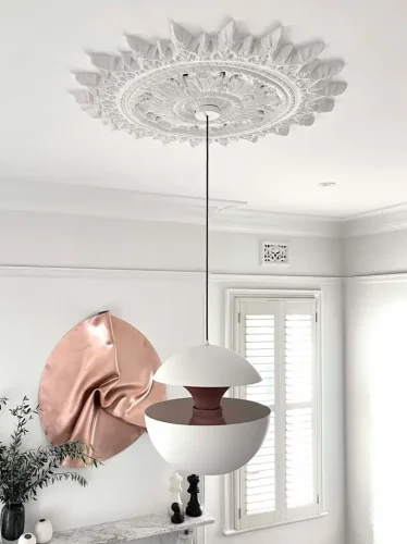 Why I&rsquo;ve used &lsquo;Here Comes The Sun&rsquo; pendants in every home makeover