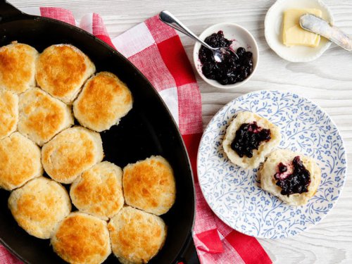 Brenda Gantt's 3-ingredient biscuits are the most delicious I've ever made