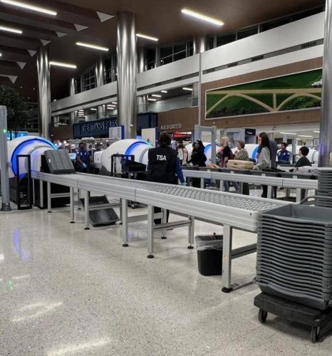 Nashville travelers scramble amid FAA flight cuts, uncertainty as flights cut nationwide