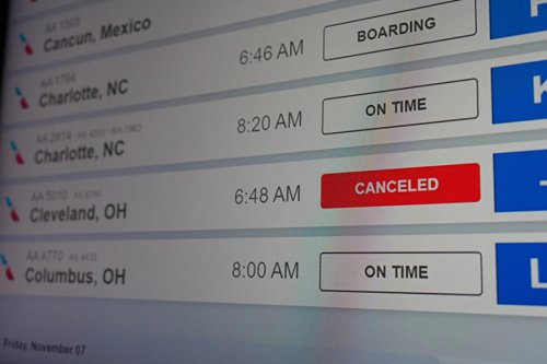 Some flights diverted as RDU has nearly 20 canceled and 35+ delays; US flight cuts top 1,000 Saturday