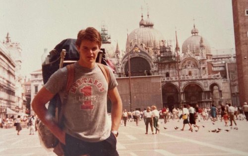 Luggage on donkey carts and suits at the airport: Readers on the golden age of travel