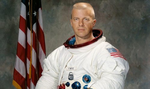 Everyone Talking About Interstellar Travel Ignores The Same Huge Problem