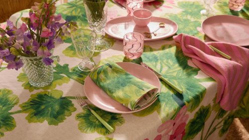 Why pink + green is the colour combo everyone&rsquo;s saving in 2026