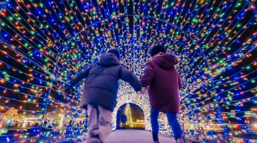The 19 biggest holiday light shows in Cincinnati this year