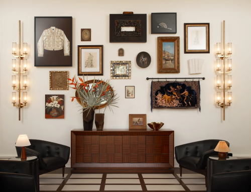 Design experts reveal the 6 most common wall art mistakes