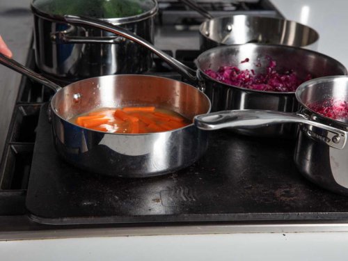 The Restaurant Trick I Use to Free Up Stovetop Space on Thanksgiving