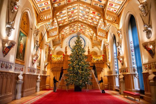 Windsor Castle reveals Christmas decorations for 2025 holiday season