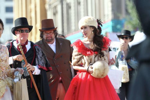 Galveston's Dickens on The Strand returns this weekend. Here's what to know