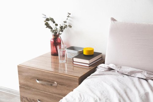Organizing experts swear by the "two-foot rule" for a clutter-free home every day